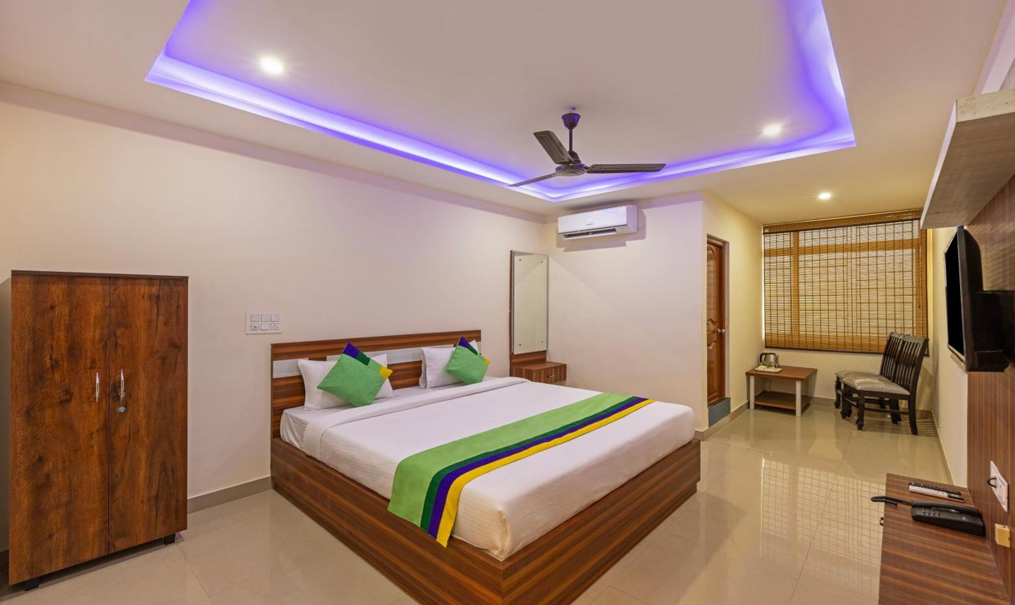 Treebo Nandi Comforts, Peenya Bangalore Exterior photo